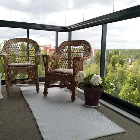 Tilava Saunallinen Kaksio Parkkipaikalla *